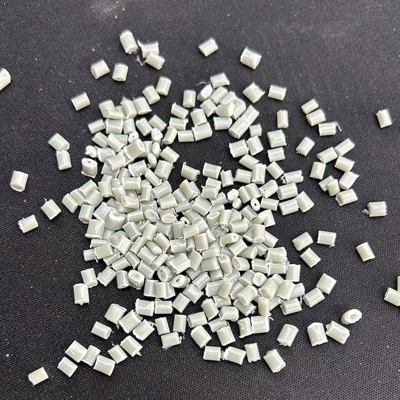 Recycled polymer granules